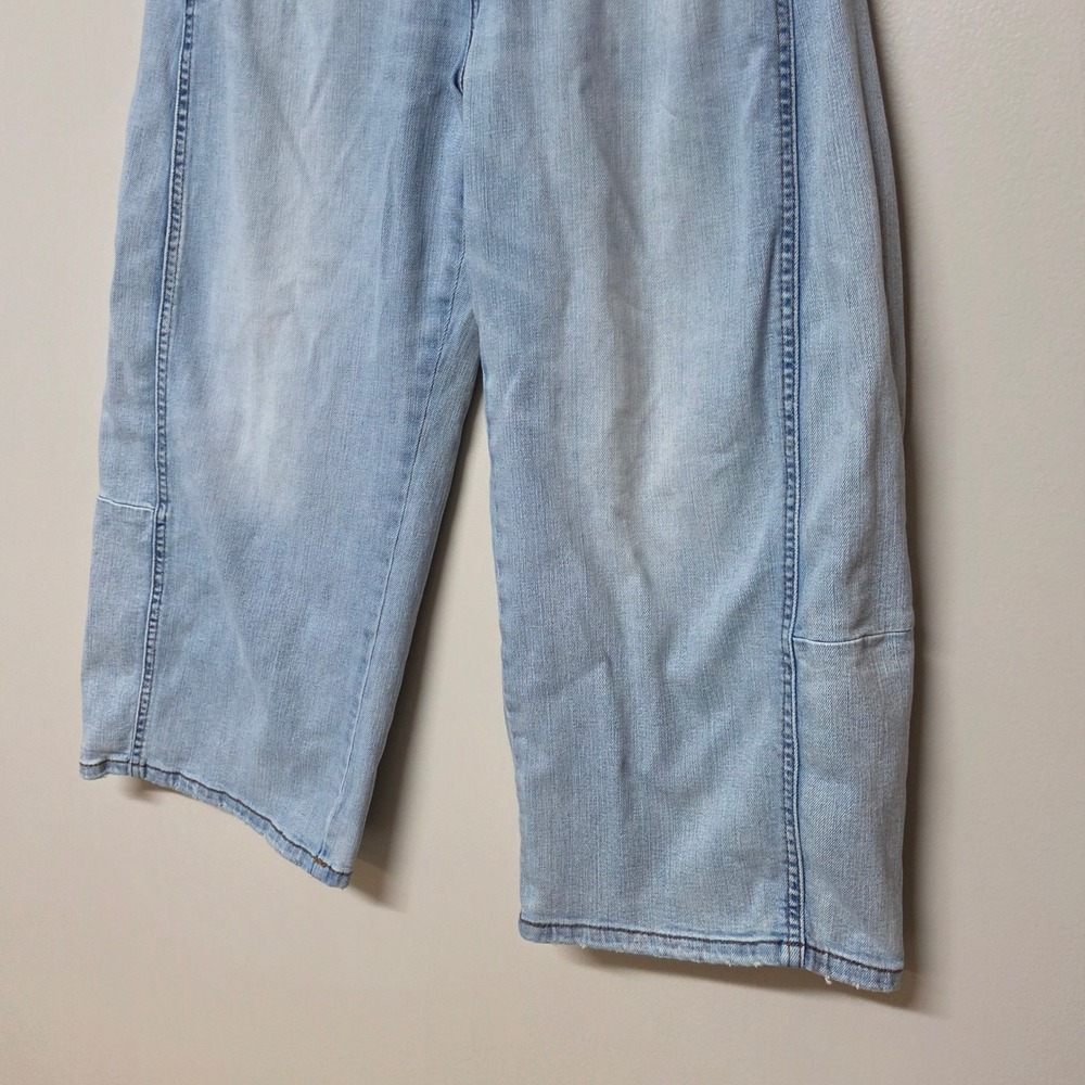 Anthropologie Pilcro The Millie Low Slung Barrel Jeans Light Wash 27P Petite - Picture 9 of 10